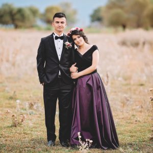 2018 Save The Date Engagement Photos Poses Duru Photo 0102